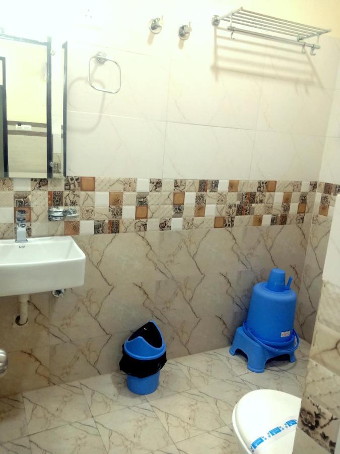 Hotel Shri Gourav Биканер Экстерьер фото