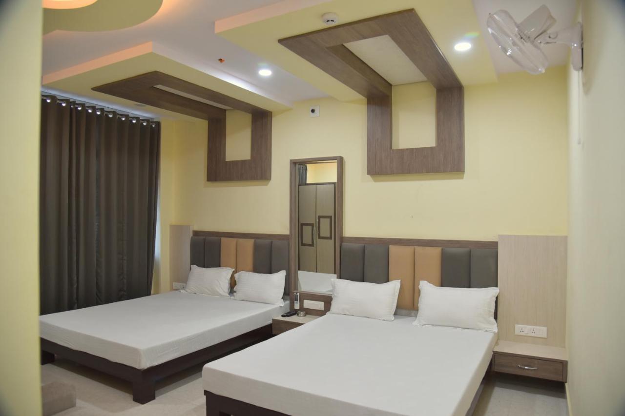 Hotel Shri Gourav Биканер Экстерьер фото